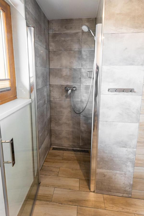 Willa Z Bali Spa - Jacuzzi Sauny Grota Solna-Teznia 波罗宁 外观 照片
